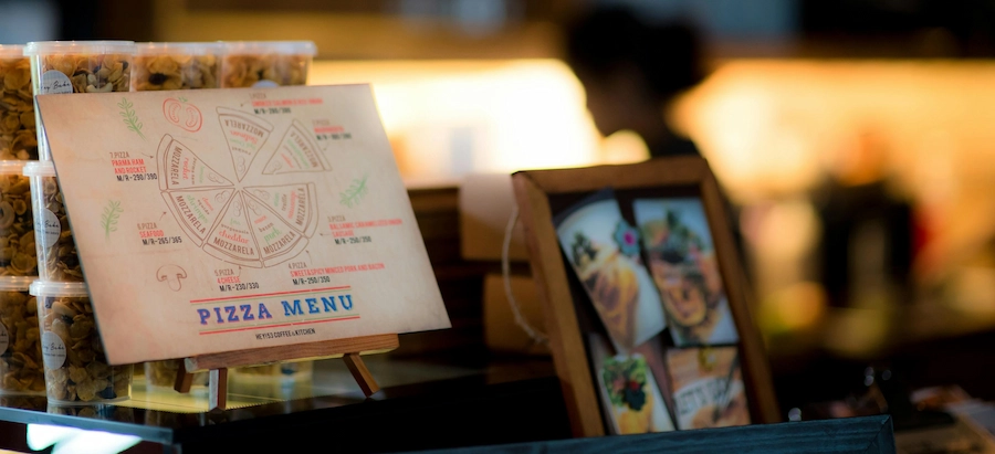 Offline advertising for a restaurant