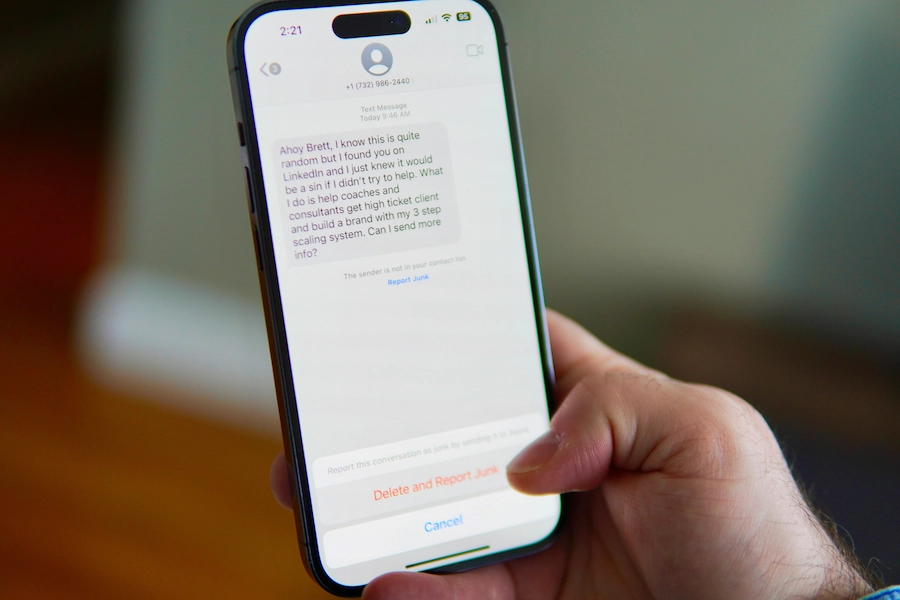 Writing a marketing SMS with a short link and click tracking