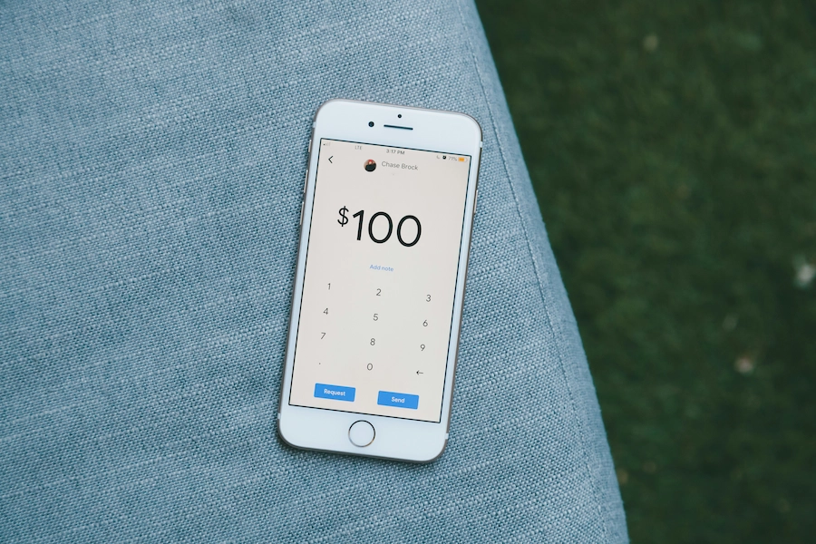 Cost and return on investment analysis of an SMS campaign
